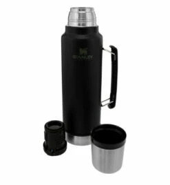 Stanley Classic Vacuum Insulated Bottle 1.9L Black